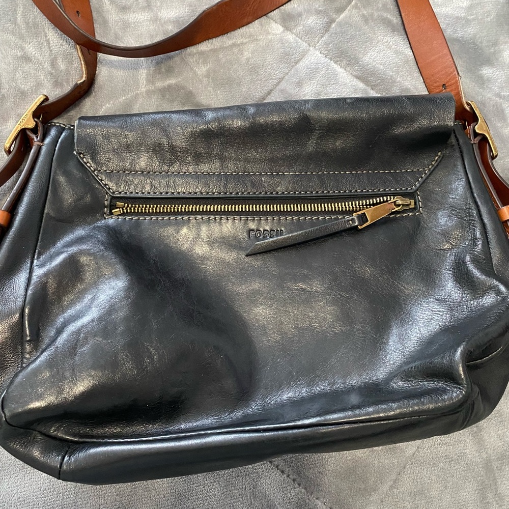 FOSSIl leather crossbody - Picture 2 of 6